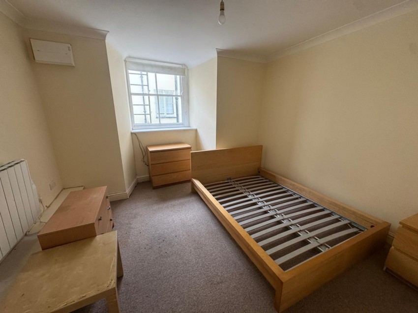 Images for 15 High Street, Haverfordwest, SA61 EAID:2884406164 BID:6e036efe-2661-428f-b5bf-a0a4ec799e22
