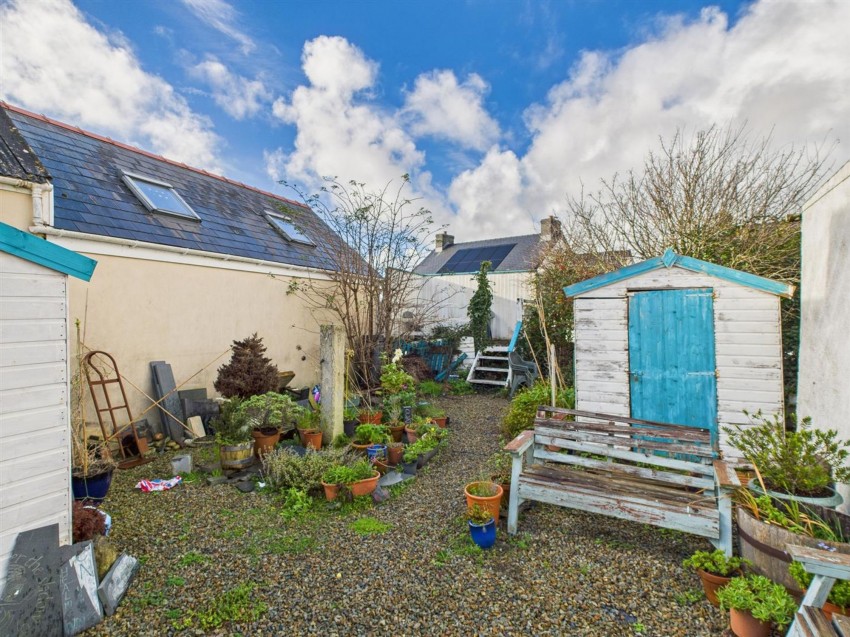 Images for Nun Street, St. Davids, SA62 EAID:2884406164 BID:6e036efe-2661-428f-b5bf-a0a4ec799e22