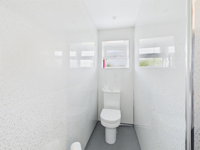 Images for Haven Road, Haverfordwest, SA61 EAID:2884406164 BID:6e036efe-2661-428f-b5bf-a0a4ec799e22