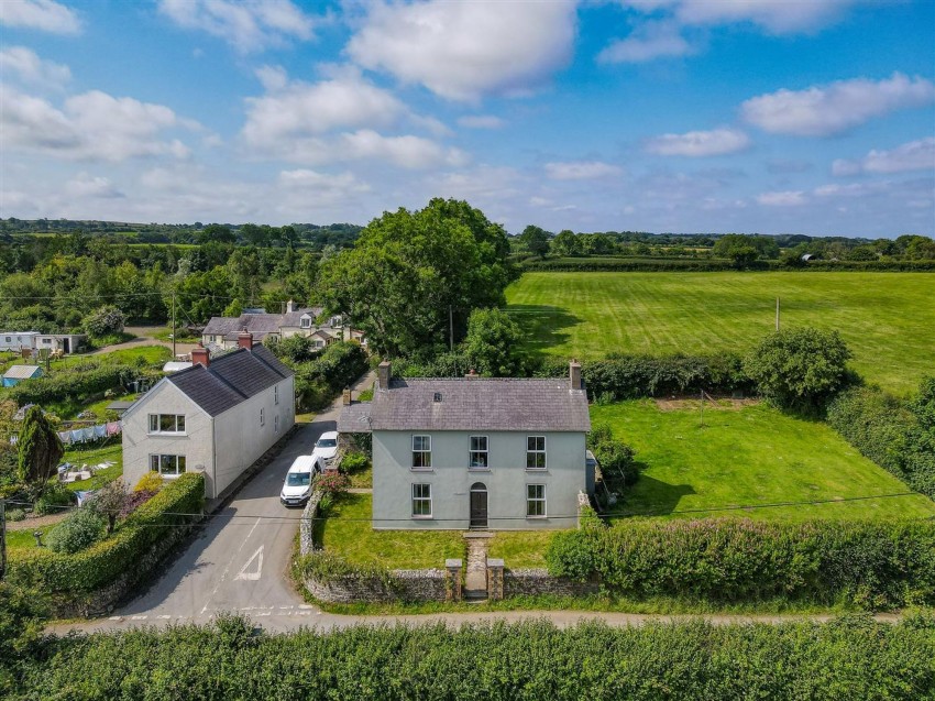 Images for Plwmp, Llandysul, SA44 EAID:2884406164 BID:6e036efe-2661-428f-b5bf-a0a4ec799e22