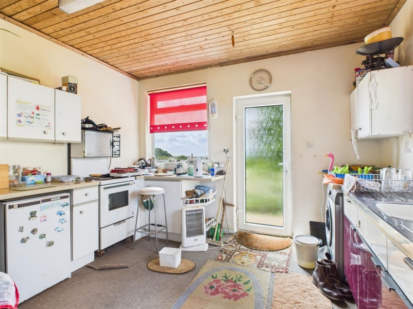 Images for Wiston, Haverfordwest, SA62 EAID:2884406164 BID:6e036efe-2661-428f-b5bf-a0a4ec799e22