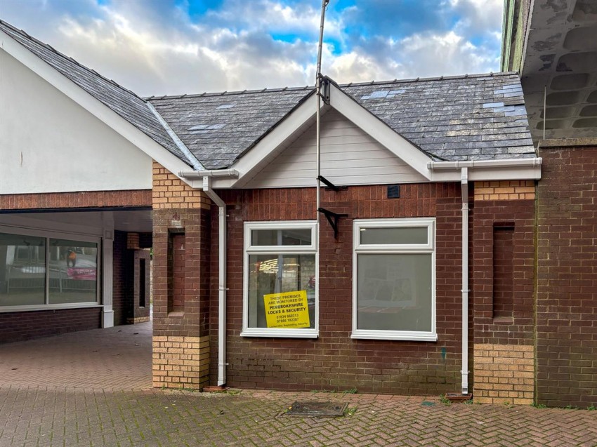 Images for Upper Park Road, Tenby, SA70 EAID:2884406164 BID:6e036efe-2661-428f-b5bf-a0a4ec799e22