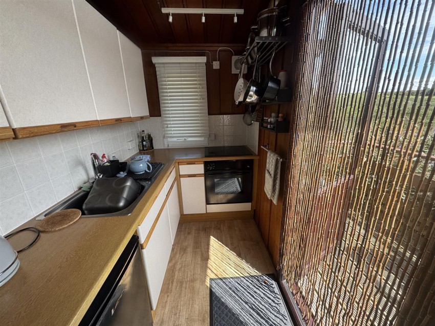 Images for Timber Hill, Portfield Gate, SA62 EAID:2884406164 BID:6e036efe-2661-428f-b5bf-a0a4ec799e22