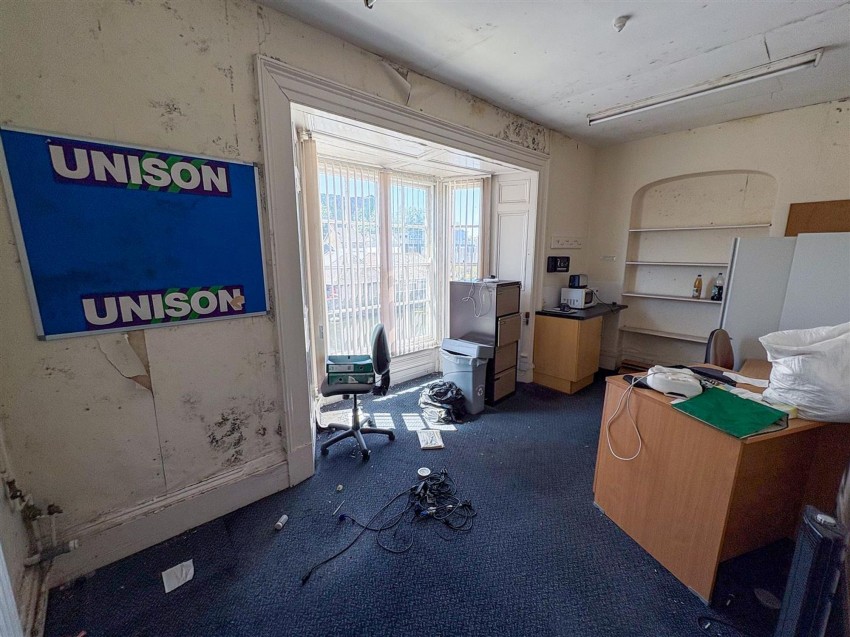 Images for Picton Place, Haverfordwest, SA61 EAID:2884406164 BID:6e036efe-2661-428f-b5bf-a0a4ec799e22