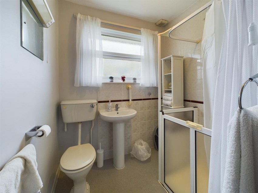 Images for Haven Park Drive, Haverfordwest, SA61 EAID:2884406164 BID:6e036efe-2661-428f-b5bf-a0a4ec799e22