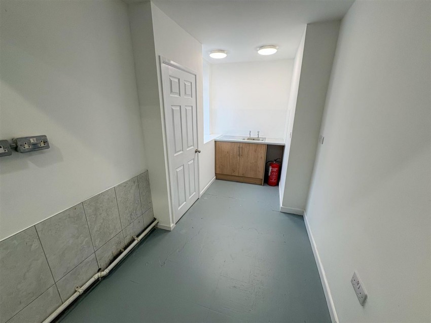 Images for Upper Park Road, Tenby, SA70 EAID:2884406164 BID:6e036efe-2661-428f-b5bf-a0a4ec799e22