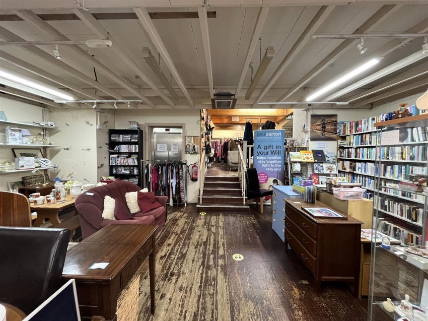 Images for Bridge Street, 44 Bridge Street, SA61 EAID:2884406164 BID:6e036efe-2661-428f-b5bf-a0a4ec799e22