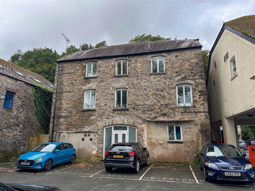 Images for Quay Street, Haverfordwest, SA61 EAID:2884406164 BID:6e036efe-2661-428f-b5bf-a0a4ec799e22