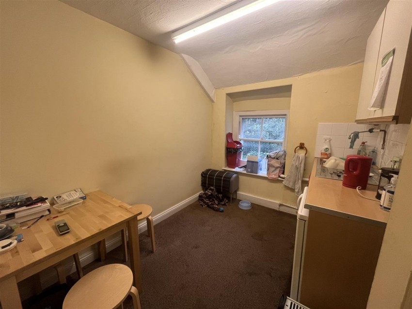 Images for Bridge Street, Haverfordwest, SA61 EAID:2884406164 BID:6e036efe-2661-428f-b5bf-a0a4ec799e22