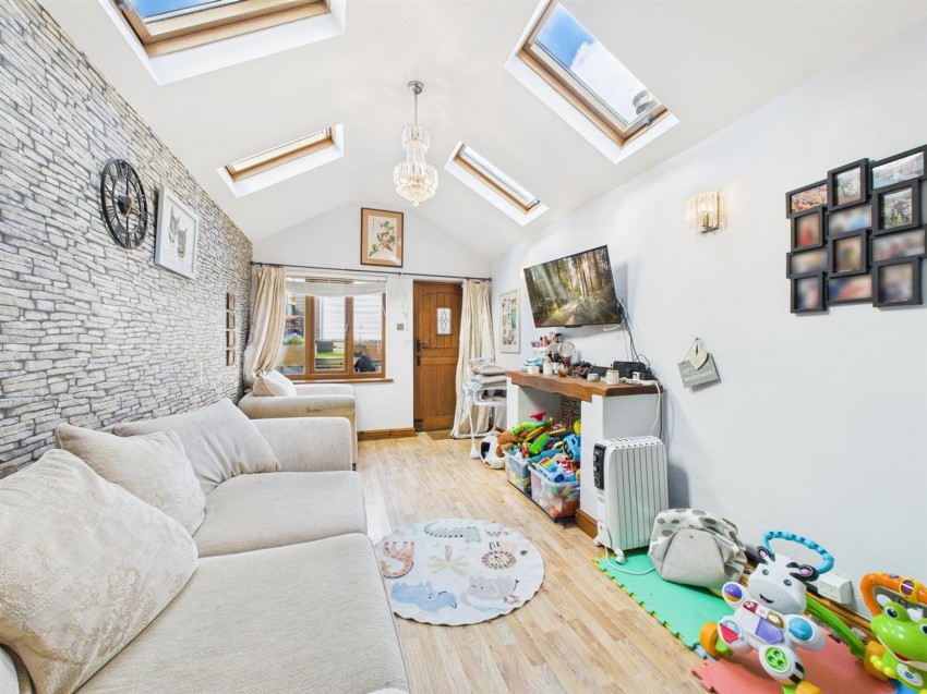 Images for Brookside Avenue, Johnston, SA62 EAID:2884406164 BID:6e036efe-2661-428f-b5bf-a0a4ec799e22