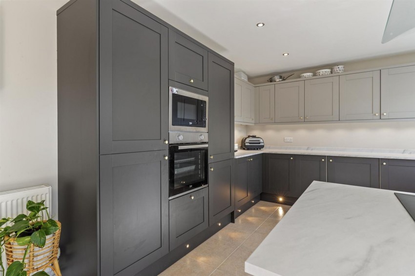 Images for Boot & Shoe Close, Crundale, SA62 EAID:2884406164 BID:6e036efe-2661-428f-b5bf-a0a4ec799e22