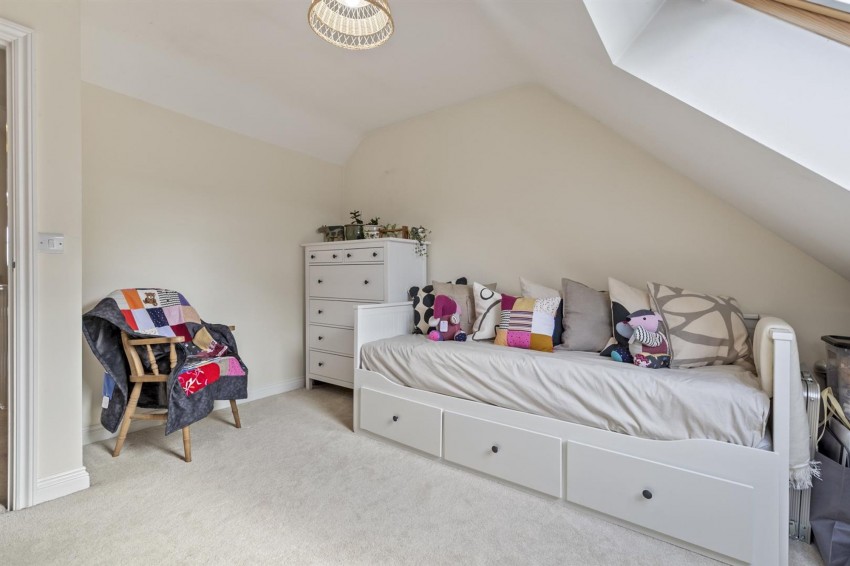 Images for Boot & Shoe Close, Crundale, SA62 EAID:2884406164 BID:6e036efe-2661-428f-b5bf-a0a4ec799e22