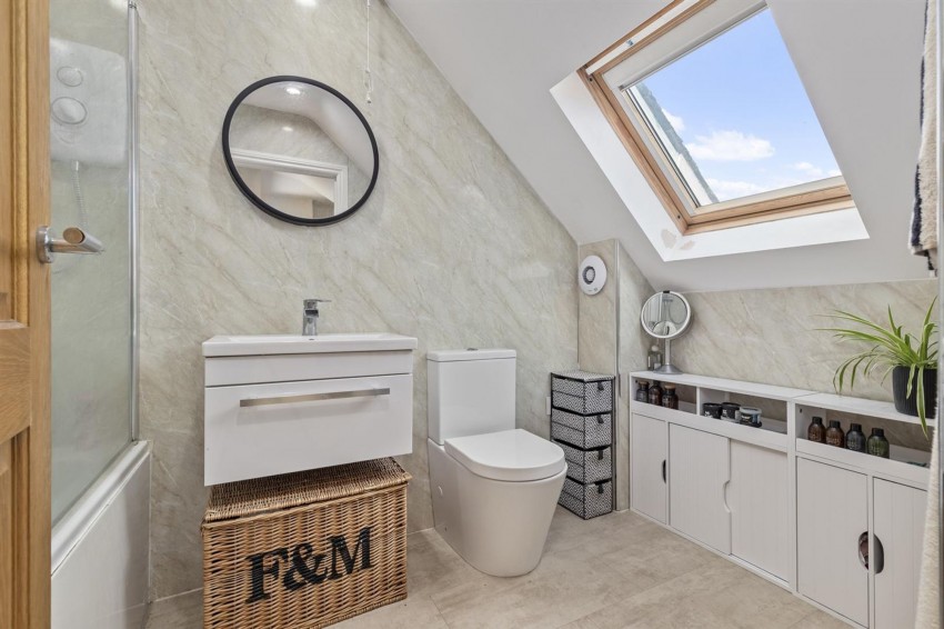 Images for Boot & Shoe Close, Crundale, SA62 EAID:2884406164 BID:6e036efe-2661-428f-b5bf-a0a4ec799e22