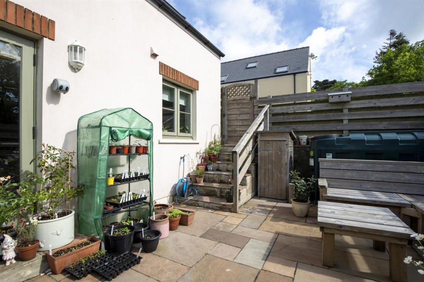 Images for Boot & Shoe Close, Crundale, SA62 EAID:2884406164 BID:6e036efe-2661-428f-b5bf-a0a4ec799e22