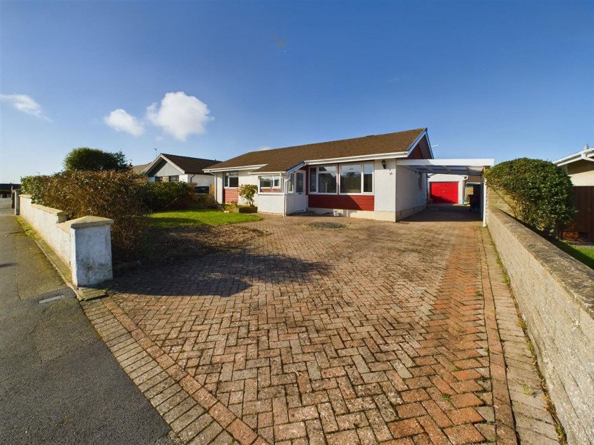 Images for Westhill Avenue, Milford Haven, SA73 EAID:2884406164 BID:6e036efe-2661-428f-b5bf-a0a4ec799e22