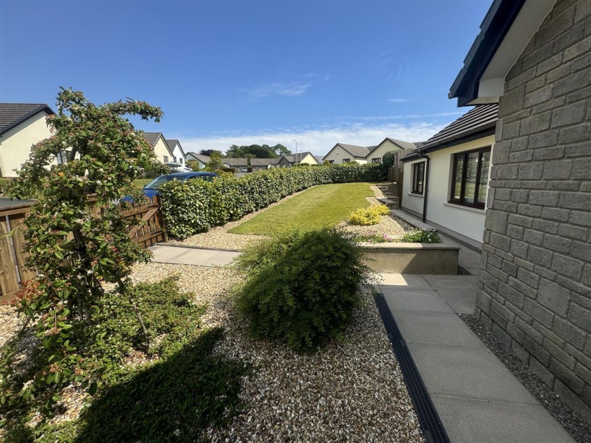 Images for Kilvelgy Park, Kilgetty, SA68 EAID:2884406164 BID:6e036efe-2661-428f-b5bf-a0a4ec799e22