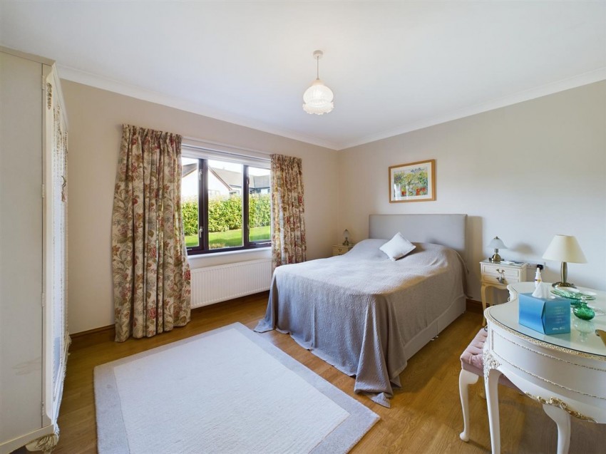 Images for Kilvelgy Park, Kilgetty, SA68 EAID:2884406164 BID:6e036efe-2661-428f-b5bf-a0a4ec799e22