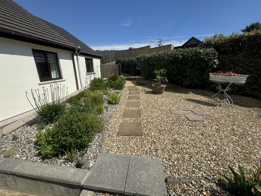 Images for Kilvelgy Park, Kilgetty, SA68 EAID:2884406164 BID:6e036efe-2661-428f-b5bf-a0a4ec799e22