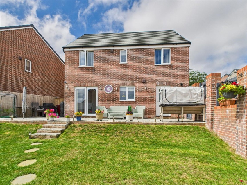 Images for Tasker Way, Haverfordwest, SA61 EAID:2884406164 BID:6e036efe-2661-428f-b5bf-a0a4ec799e22