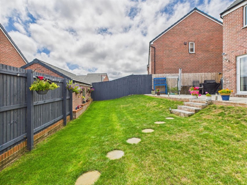 Images for Tasker Way, Haverfordwest, SA61 EAID:2884406164 BID:6e036efe-2661-428f-b5bf-a0a4ec799e22