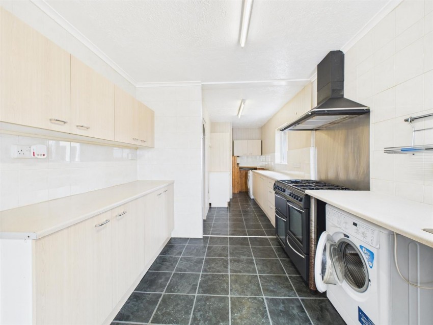 Images for Observatory Avenue, Hakin, SA73 EAID:2884406164 BID:6e036efe-2661-428f-b5bf-a0a4ec799e22