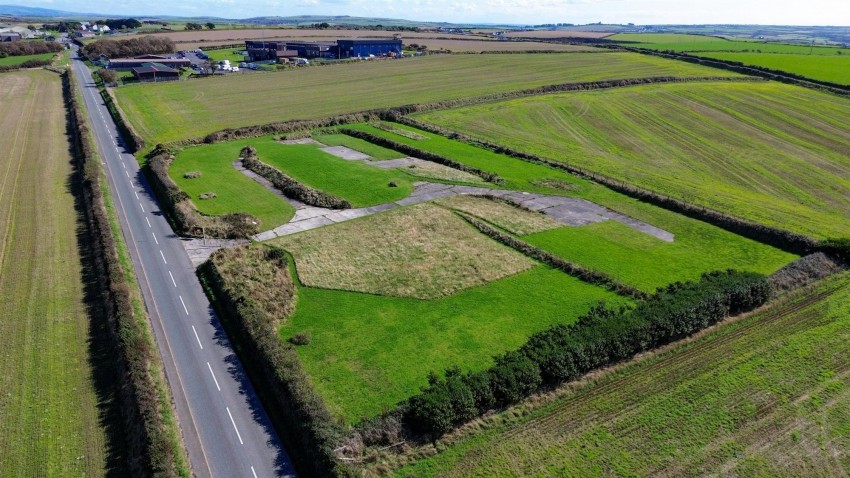 Images for Brawdy, Haverfordwest, SA62 EAID:2884406164 BID:6e036efe-2661-428f-b5bf-a0a4ec799e22