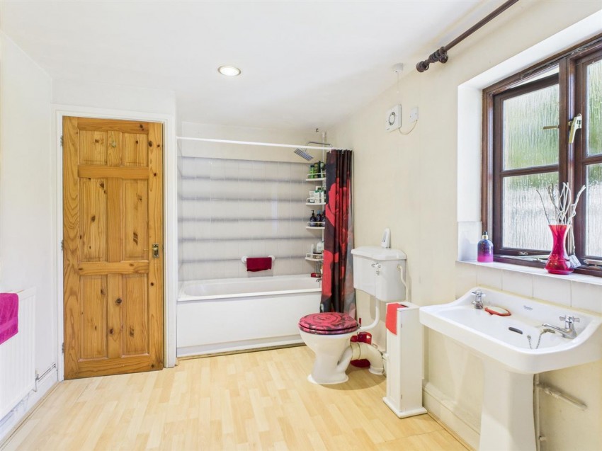 Images for Letterston, Haverfordwest, SA62 EAID:2884406164 BID:6e036efe-2661-428f-b5bf-a0a4ec799e22