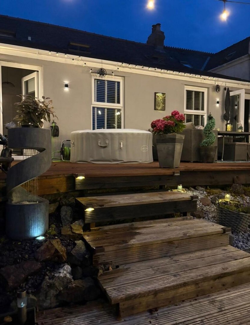 Images for Main Street, Llangwm, SA62 EAID:2884406164 BID:6e036efe-2661-428f-b5bf-a0a4ec799e22