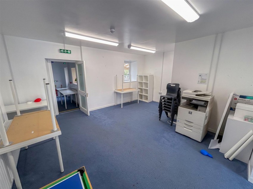 Images for Pentre Road, St Clears, SA33 EAID:2884406164 BID:6e036efe-2661-428f-b5bf-a0a4ec799e22