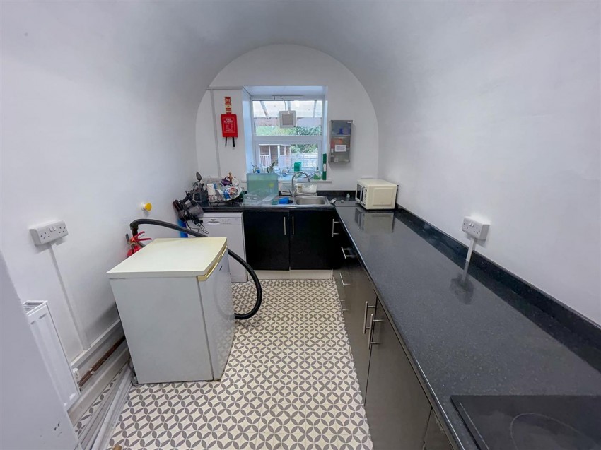 Images for Pentre Road, St Clears, SA33 EAID:2884406164 BID:6e036efe-2661-428f-b5bf-a0a4ec799e22