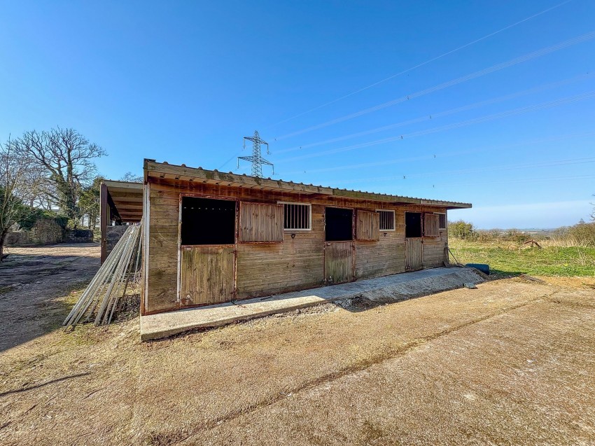 Images for Maidenwells, Pembroke, SA71 EAID:2884406164 BID:6e036efe-2661-428f-b5bf-a0a4ec799e22