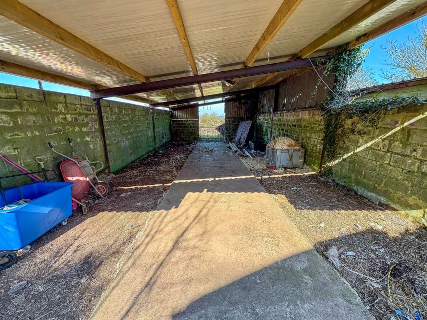 Images for Maidenwells, Pembroke, SA71 EAID:2884406164 BID:6e036efe-2661-428f-b5bf-a0a4ec799e22