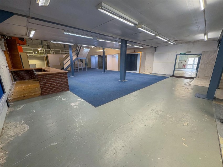 Images for Magdelene Street, Haverfordwest, SA61 EAID:2884406164 BID:6e036efe-2661-428f-b5bf-a0a4ec799e22