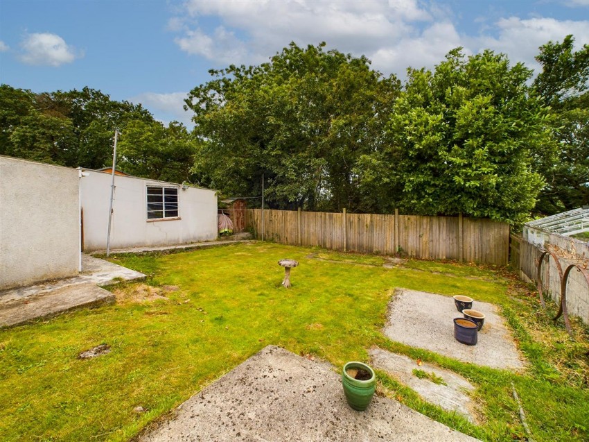 Images for New Road, Hook, SA62 EAID:2884406164 BID:6e036efe-2661-428f-b5bf-a0a4ec799e22