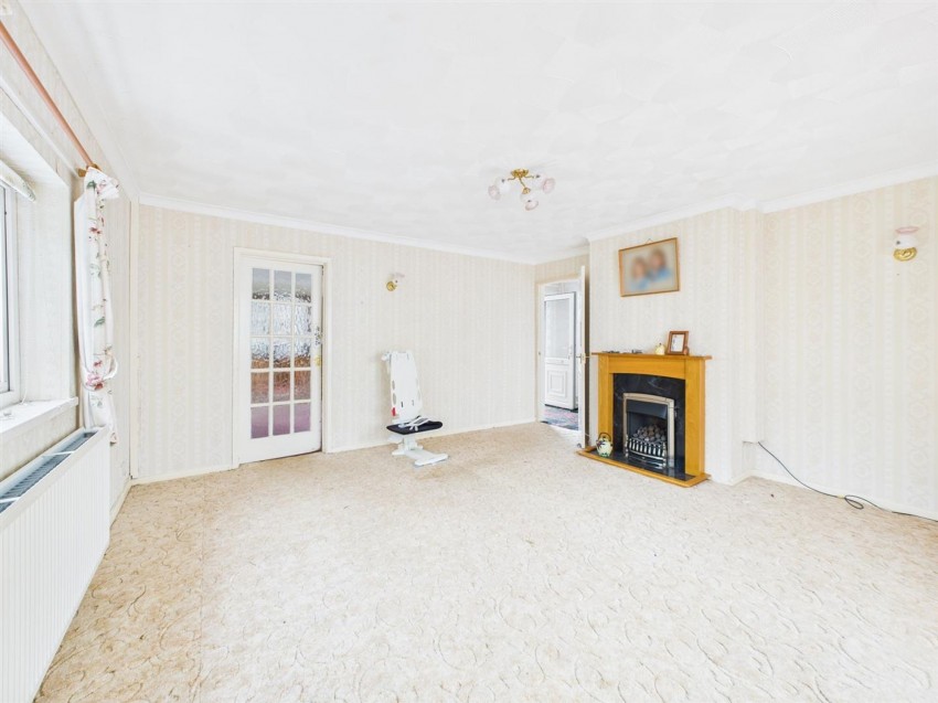 Images for Priory Park, Haverfordwest, SA61 EAID:2884406164 BID:6e036efe-2661-428f-b5bf-a0a4ec799e22