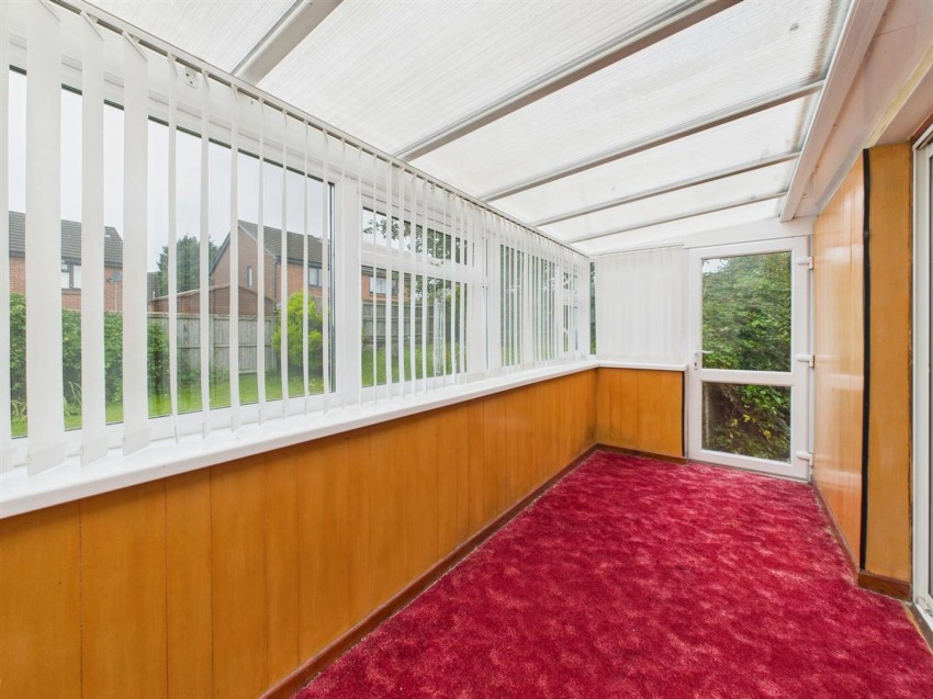 Images for Priory Park, Haverfordwest, SA61 EAID:2884406164 BID:6e036efe-2661-428f-b5bf-a0a4ec799e22