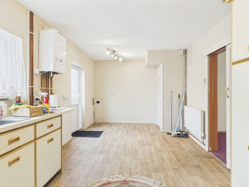 Images for Hawthorn Rise, Haverfordwest, SA61 EAID:2884406164 BID:6e036efe-2661-428f-b5bf-a0a4ec799e22