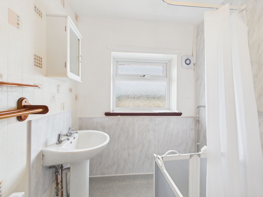 Images for Hawthorn Rise, Haverfordwest, SA61 EAID:2884406164 BID:6e036efe-2661-428f-b5bf-a0a4ec799e22