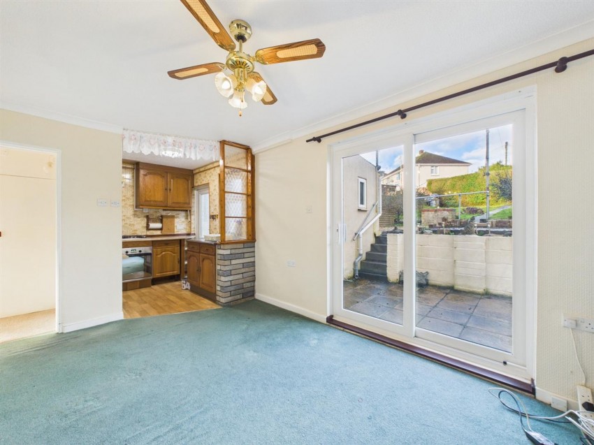 Images for Coombs Drive, Milford Haven, SA73 EAID:2884406164 BID:6e036efe-2661-428f-b5bf-a0a4ec799e22