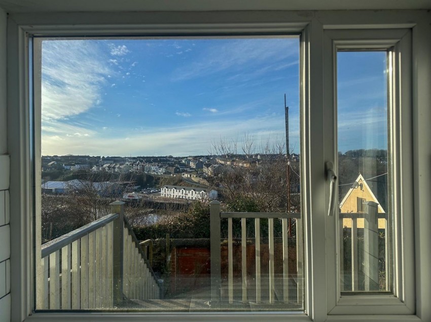 Images for St. Peters Road, Milford Haven, SA73 EAID:2884406164 BID:6e036efe-2661-428f-b5bf-a0a4ec799e22