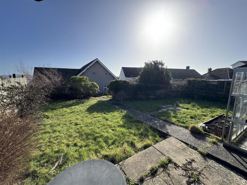 Images for Pointfields Crescent, Hakin, SA73 EAID:2884406164 BID:6e036efe-2661-428f-b5bf-a0a4ec799e22