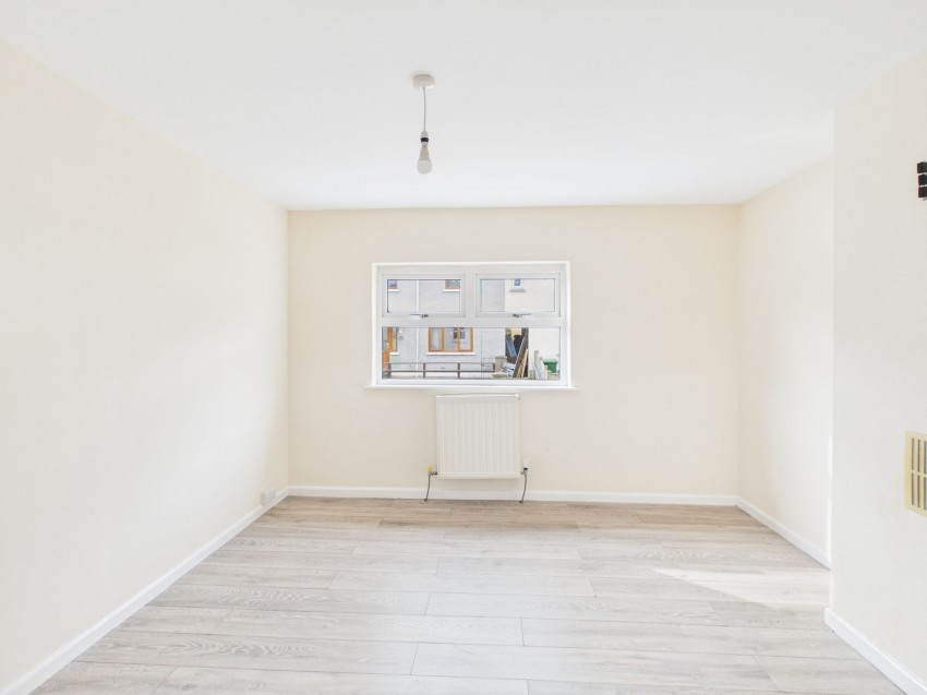 Images for Fleming Crescent, Haverfordwest, SA61 EAID:2884406164 BID:6e036efe-2661-428f-b5bf-a0a4ec799e22