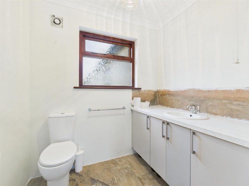 Images for Broadfield Hill, Saundersfoot, SA69 EAID:2884406164 BID:6e036efe-2661-428f-b5bf-a0a4ec799e22