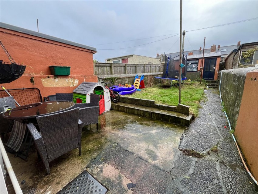 Images for George Street, Milford Haven, SA73 EAID:2884406164 BID:6e036efe-2661-428f-b5bf-a0a4ec799e22