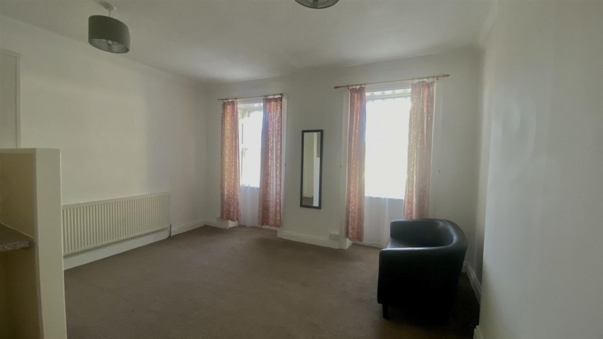 Images for Bush Row, Willesden House Bush Row, SA61 EAID:2884406164 BID:6e036efe-2661-428f-b5bf-a0a4ec799e22