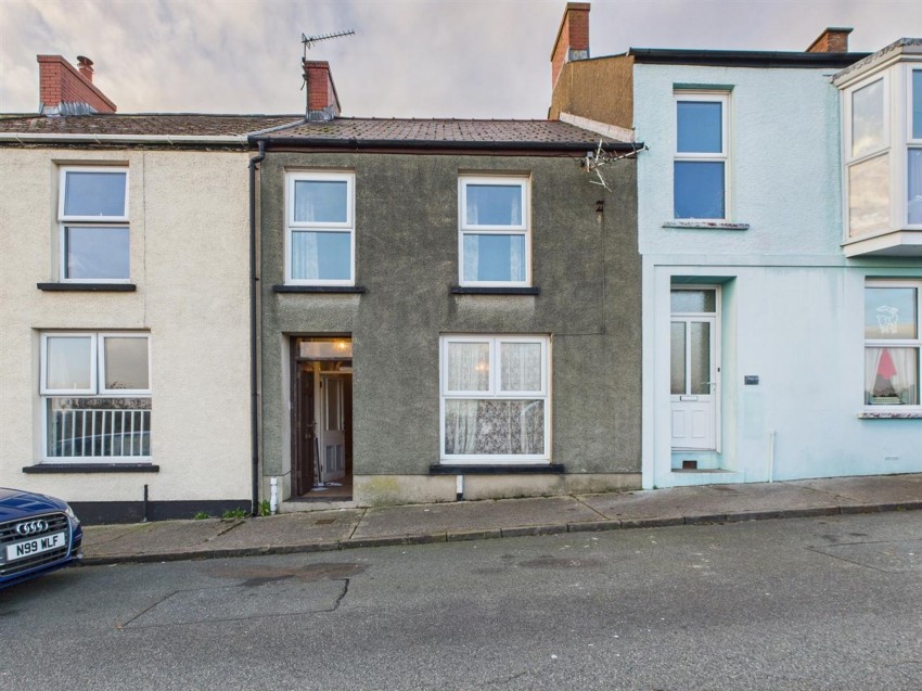 Images for Lawrenny Street, Neyland, SA73 EAID:2884406164 BID:6e036efe-2661-428f-b5bf-a0a4ec799e22