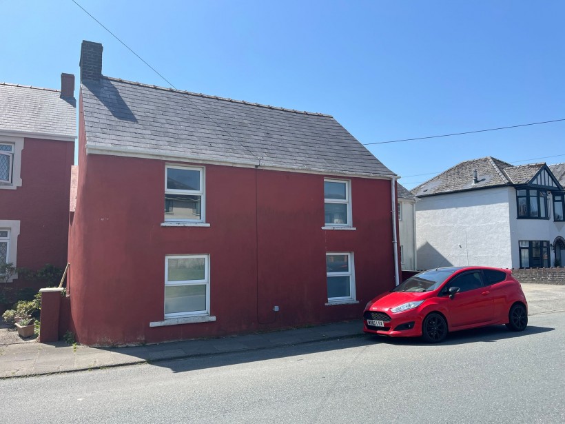 City Road, Haverfordwest, SA61 - EAID:2884406164, BID:6e036efe-2661-428f-b5bf-a0a4ec799e22