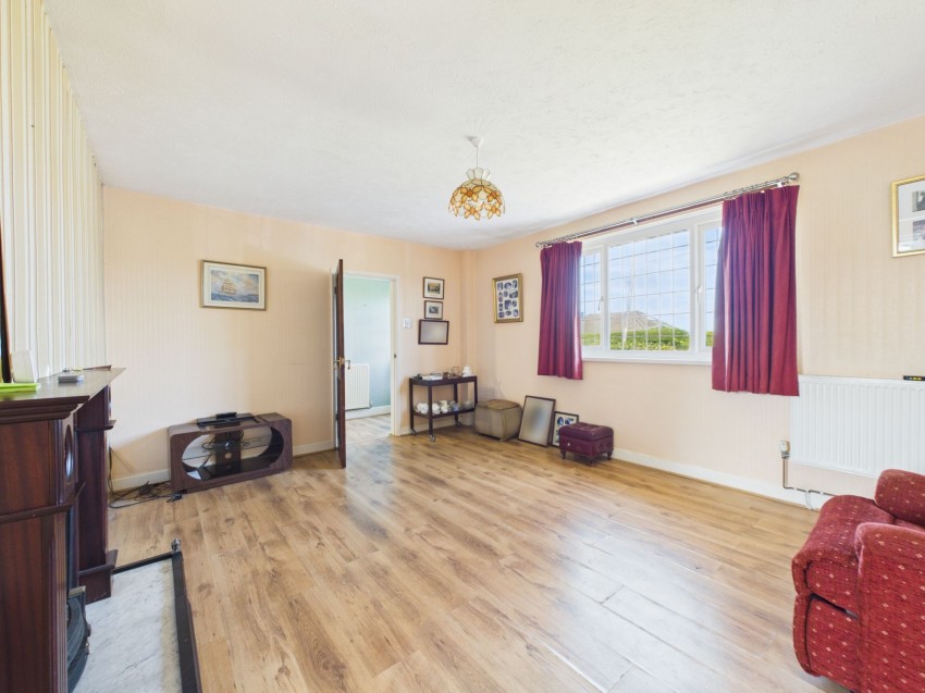 Images for Haven Road, Haverfordwest, SA61 EAID:2884406164 BID:6e036efe-2661-428f-b5bf-a0a4ec799e22