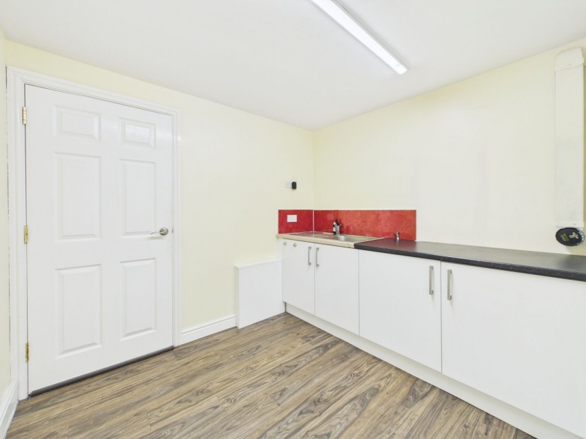 Images for Westhill Avenue, Milford Haven, SA73 EAID:2884406164 BID:6e036efe-2661-428f-b5bf-a0a4ec799e22