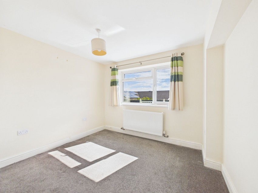 Images for Westhill Avenue, Milford Haven, SA73 EAID:2884406164 BID:6e036efe-2661-428f-b5bf-a0a4ec799e22